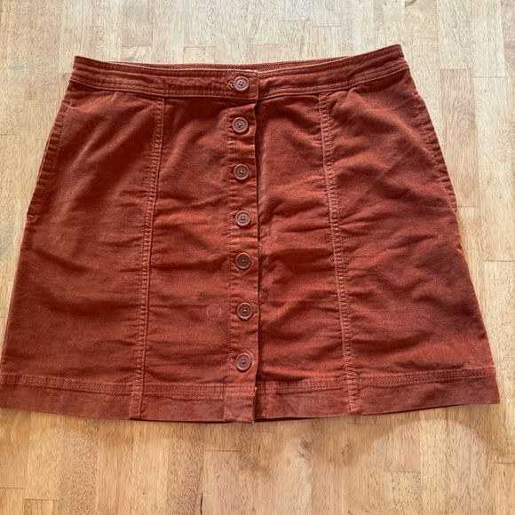 Knox Rose Corduroy Skirt - Picture 1 of 3